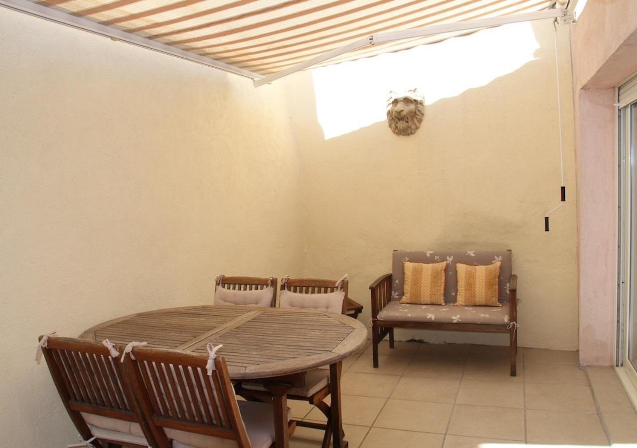 Agreable Maison De Ville Eyragues Экстерьер фото